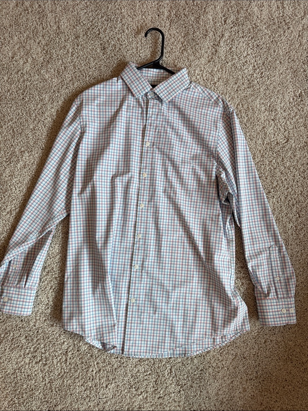 Mizzen+Main White Dress Shirt with Blue & Red Check